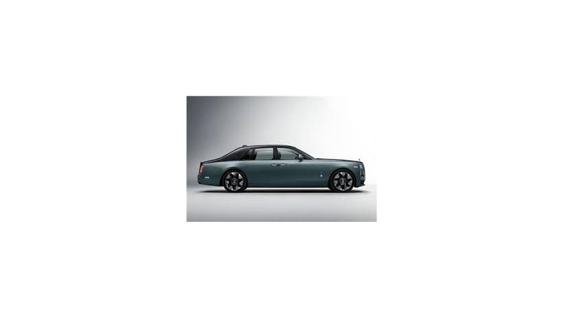rolls-royce-phantom-extended-wheelbase-big-0