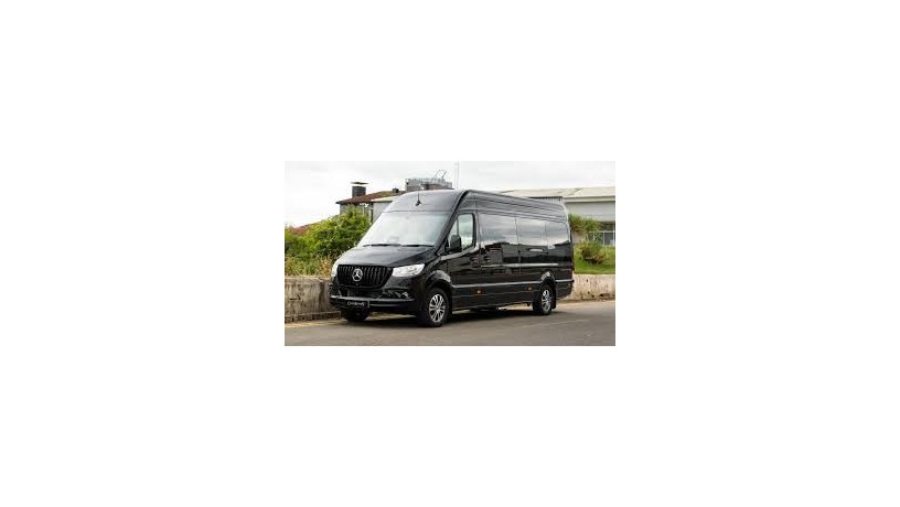 mercedes-benz-sprinter-big-0