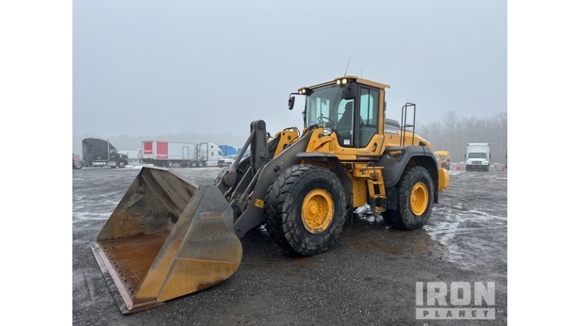volvo-l120h-wheel-loader-big-0