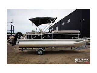 Sun Tracker Party Barge 22