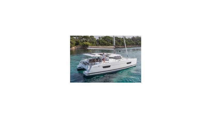 fountaine-pajot-lucia-40-big-0