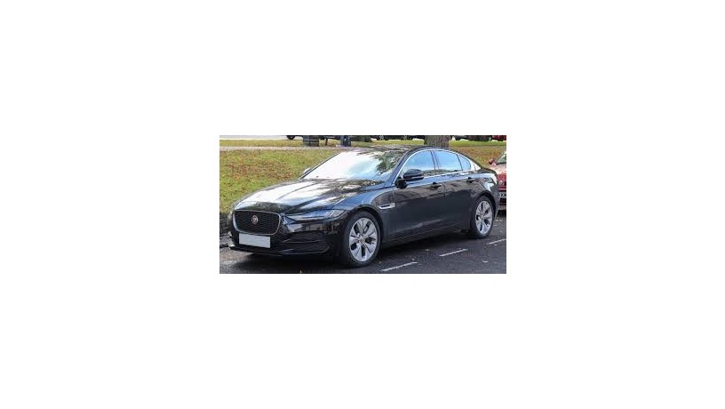 jaguar-xe-big-0