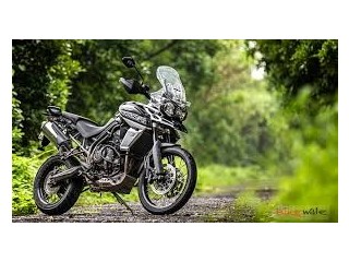 Triumph Tiger 800 XCX