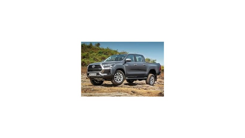 toyota-hilux-big-0