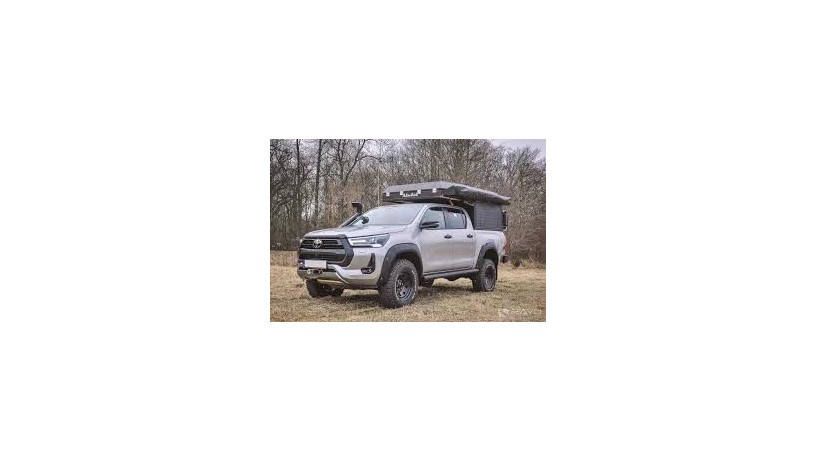 toyota-hilux-big-0