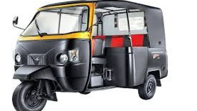 2019-mahindra-alfa-passenger-big-0